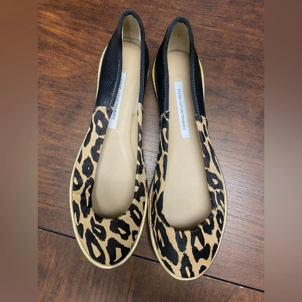 Diane Von Furstenberg Botswana Calf Hair Leopard Flats Size 8.5
